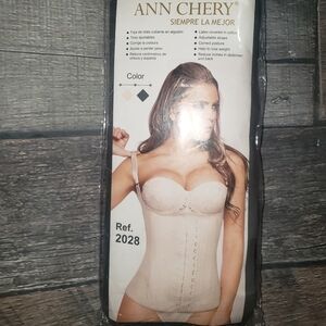 Ann Chery Body Shaping Top